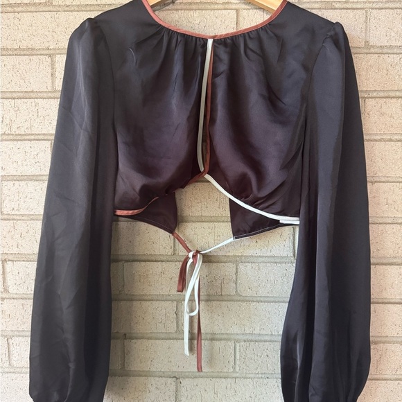Finders Keepers Black Tie-Back Palm Blouse - Picture 1 of 5